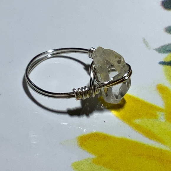 Clear Quartz wire wrapped ring handmade size 8:5 - Picture 5 of 7
